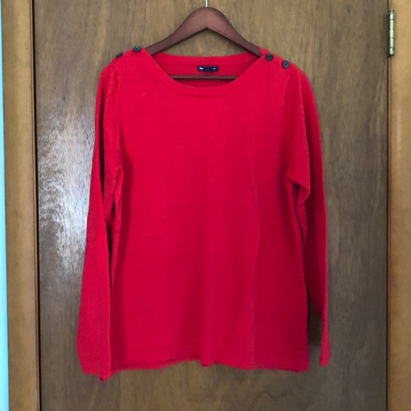 Gap red sweater- xl - Picture 1 of 2